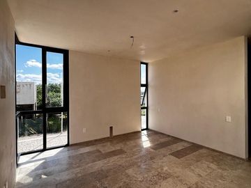 Casa EN VENTA de 4 recámaras en Soluna Temozón