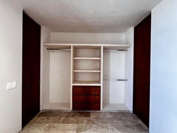 Casa EN VENTA de 4 recámaras en Soluna Temozón
