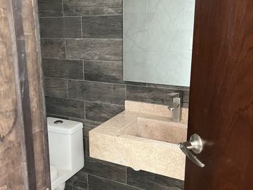 VENTA DE CASA EN FRACC. TAMPIQUERA-BOCA DEL RIO POR $2,800,000.00