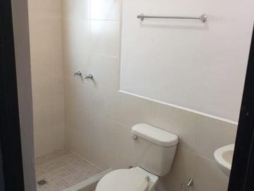 Vendo Casa en Frac Portal de las Lomas al Sur de Saltillo