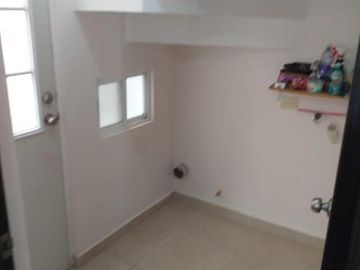 Vendo Casa en Frac Portal de las Lomas al Sur de Saltillo