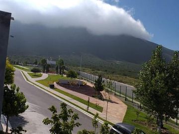 Vendo Casa en Frac Portal de las Lomas al Sur de Saltillo