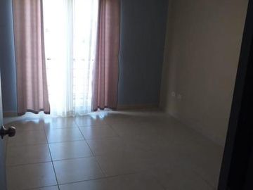 Vendo Casa en Frac Portal de las Lomas al Sur de Saltillo