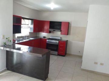 Vendo Casa en Frac Portal de las Lomas al Sur de Saltillo