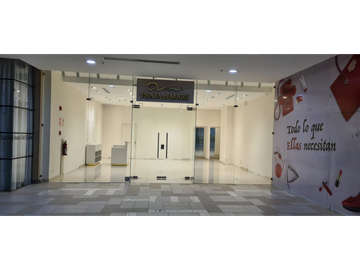 Alquiler / Venta de Local Comercial en Atrio Mall Costa del Este.