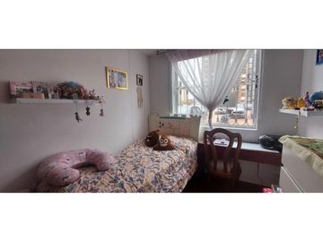 SE VENDE APARTAMENTO EN GRAN GRANADA CON PATIO, ENGATIVA, BOGOTA
