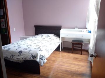 SE VENDE APARTAMENTO EN GRAN GRANADA CON PATIO, ENGATIVA, BOGOTA