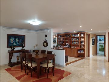 Apartamento en venta, en laureles