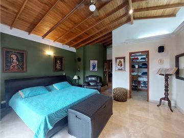 Apartamento en venta, en laureles