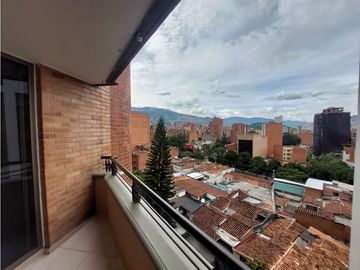 Apartamento en venta, en laureles