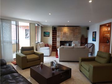 Apartamento en venta, en laureles