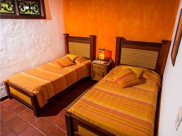 Venta Chalet vía Armenia a Montenegro Quindio - Colombia COD: 9298991