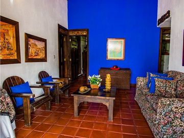 Venta Chalet vía Armenia a Montenegro Quindio - Colombia COD: 9298991