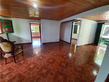 Casa campestre en parcelación venta o arriendo sector Pueblo Tapao