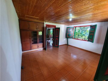 Casa campestre en parcelación venta o arriendo sector Pueblo Tapao