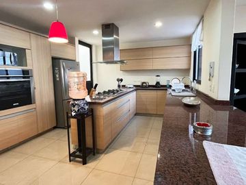 Casa en venta en Bosques de Zavaleta, con vestidor de ensueño