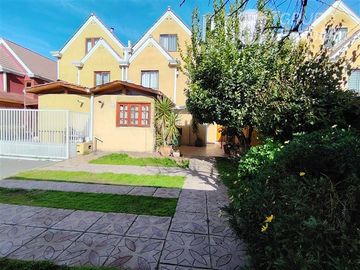 Casa en Venta en CONDOMINEO LAS PALMAS