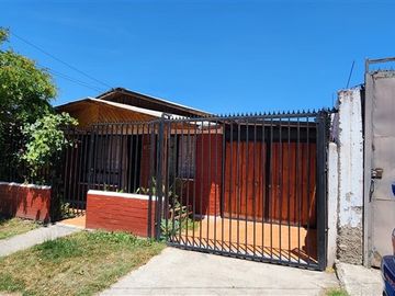 Casa en Venta en Portales/ Las Naciones
