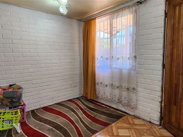 Casa en Venta en Portales/ Las Naciones