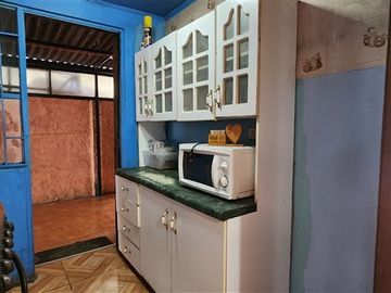 Casa en Venta en Portales/ Las Naciones