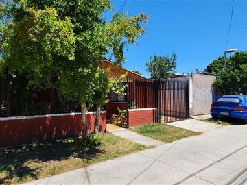 Casa en Venta en Portales/ Las Naciones