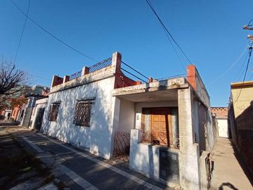 Casa PH en venta en Wilde