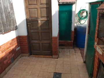 Casa PH en venta en Wilde