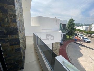 Casa sola en venta en Trento, Irapuato, Guanajuato