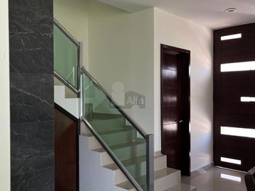 Casa sola en venta en Trento, Irapuato, Guanajuato
