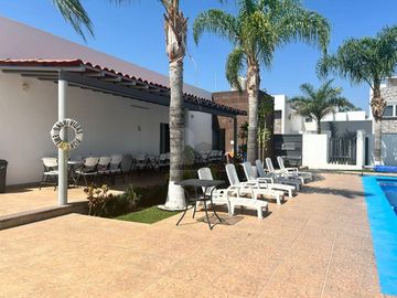 Casa sola en venta en Trento, Irapuato, Guanajuato