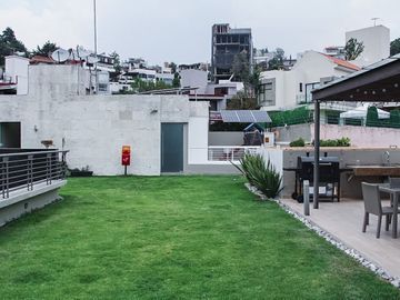 Departamento en Bosques de las Lomas en Venta