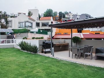 Departamento en Bosques de las Lomas en Venta