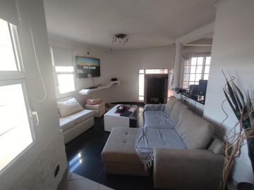 Venta de Casa 3 dormitorios en Neuquén Capital