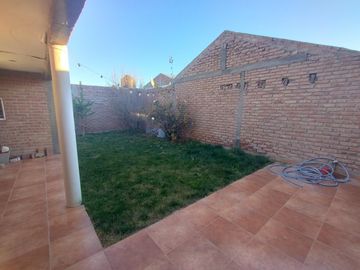 Venta de Casa 3 dormitorios en Neuquén Capital