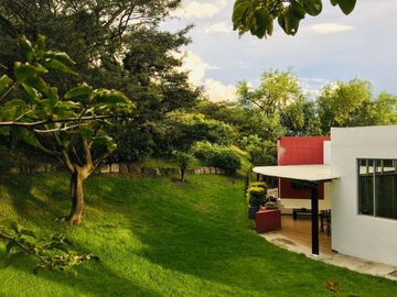 Venta Casa de campo, en urbanización Cerca a Guayllabamba