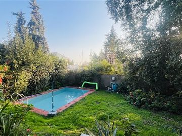 Casa en Venta en VALENZUELA PUELMA, LA REINA