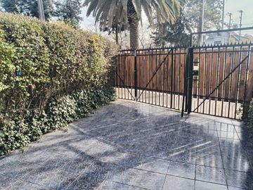 LINDA CASA UBICADA EN TRANQUILO SECTOR RESIDENCIAL
