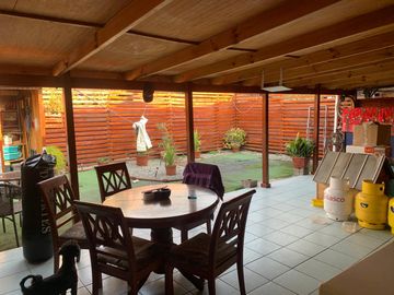 LINDA CASA UBICADA EN TRANQUILO SECTOR RESIDENCIAL