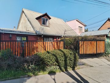 LINDA CASA UBICADA EN TRANQUILO SECTOR RESIDENCIAL
