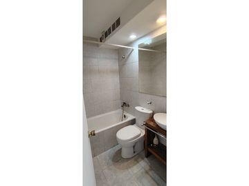Departamento, Amplio, Vista Al Mar, Abundante Sol.