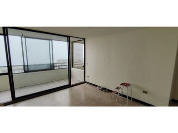 Departamento, Amplio, Vista Al Mar, Abundante Sol.