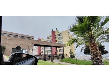 Departamento, Amplio, Vista Al Mar, Abundante Sol.