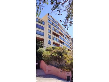Departamento, Amplio, Vista Al Mar, Abundante Sol.