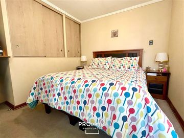 Casa en Venta en Casa con Excelente Distribución, 3D 2B de 2 Pisos, Baquedano, SanBernardo