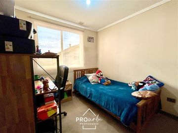 Casa en Venta en Casa con Excelente Distribución, 3D 2B de 2 Pisos, Baquedano, SanBernardo