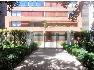 Excelente departamento en ciudad empresarial