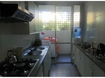 Excelente departamento en ciudad empresarial