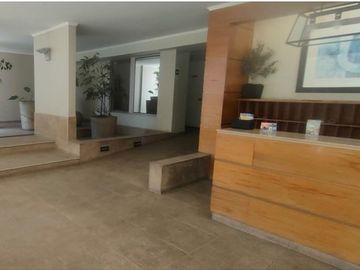Excelente departamento en ciudad empresarial