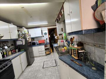 Venta de amplia y cómoda Casa en Maipú