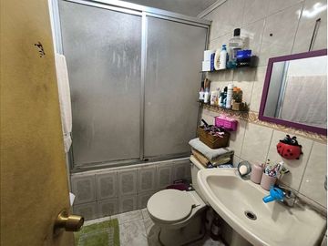 Venta de amplia y cómoda Casa en Maipú